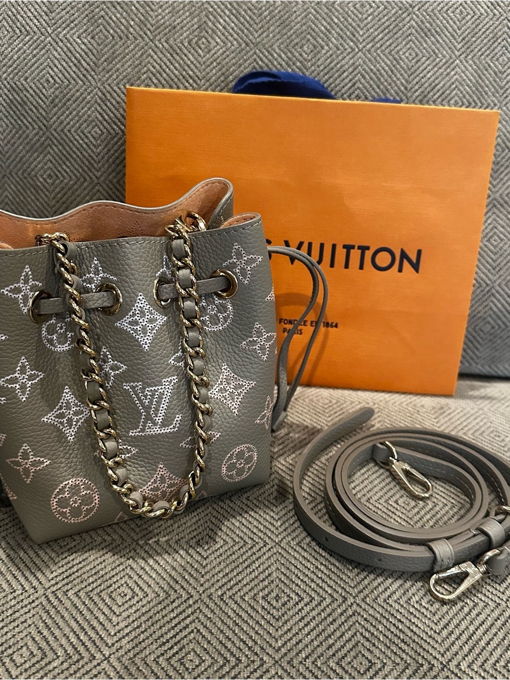 RARE Louis Vuitton Gray Mahina Monogram Pico Bella Mini Bucket